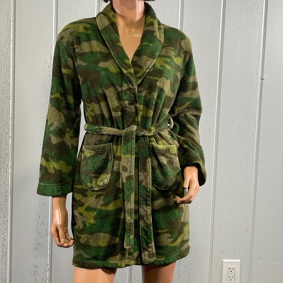 Cherokee Green Camuflaje Camo Bath Robe - Picture 3 of 8